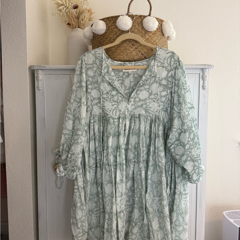 Daughters of India Sage Floral Top - Picture 2 of 3